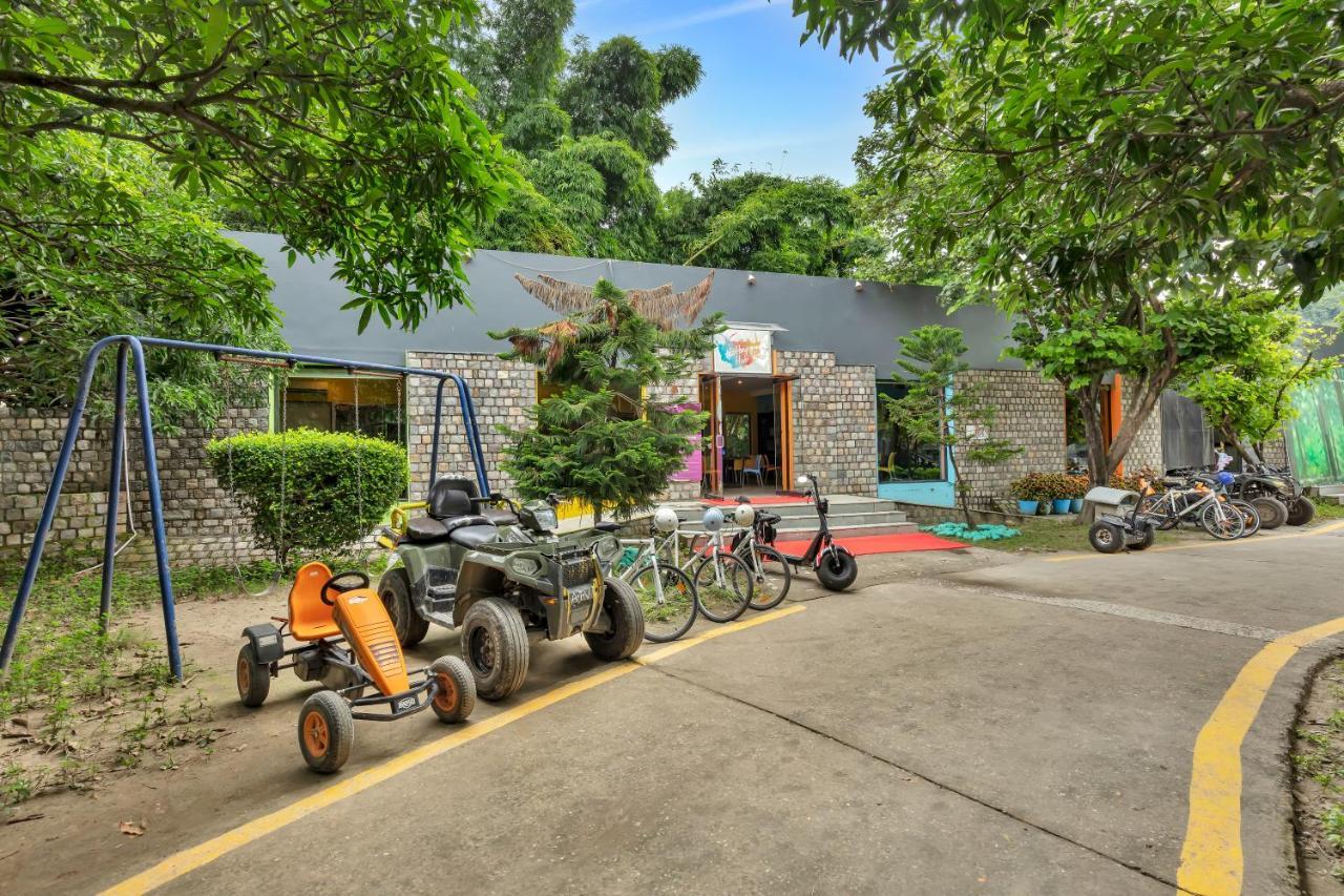 Club Mahindra Corbett Hotel Dhikuli Exterior photo