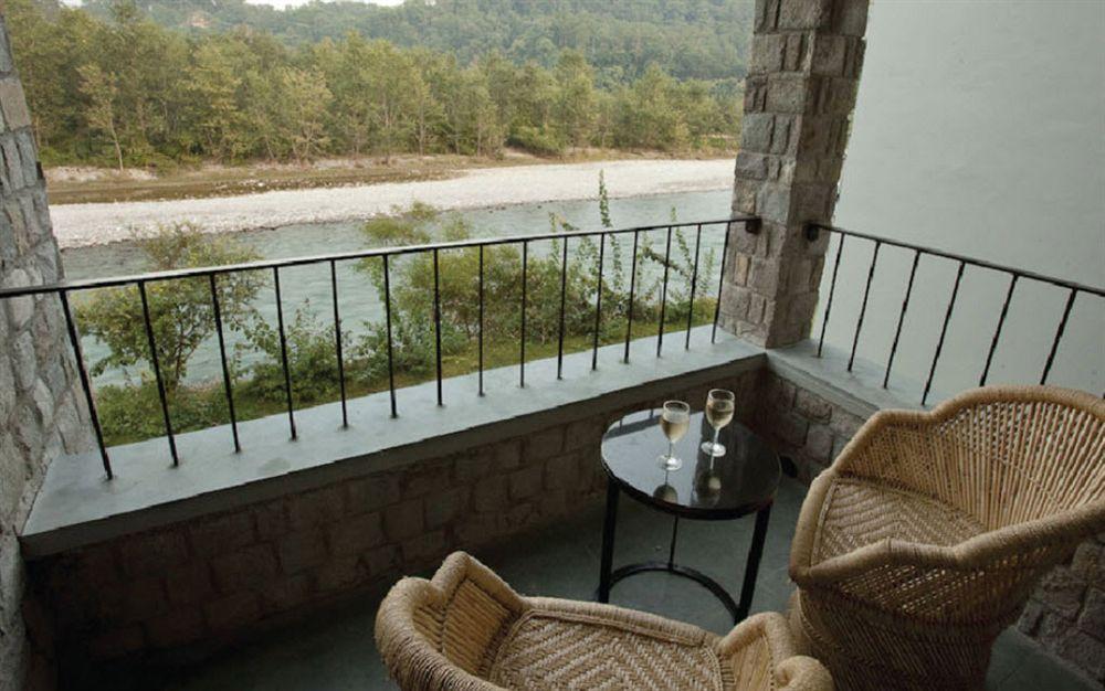 Club Mahindra Corbett Hotel Dhikuli Exterior photo